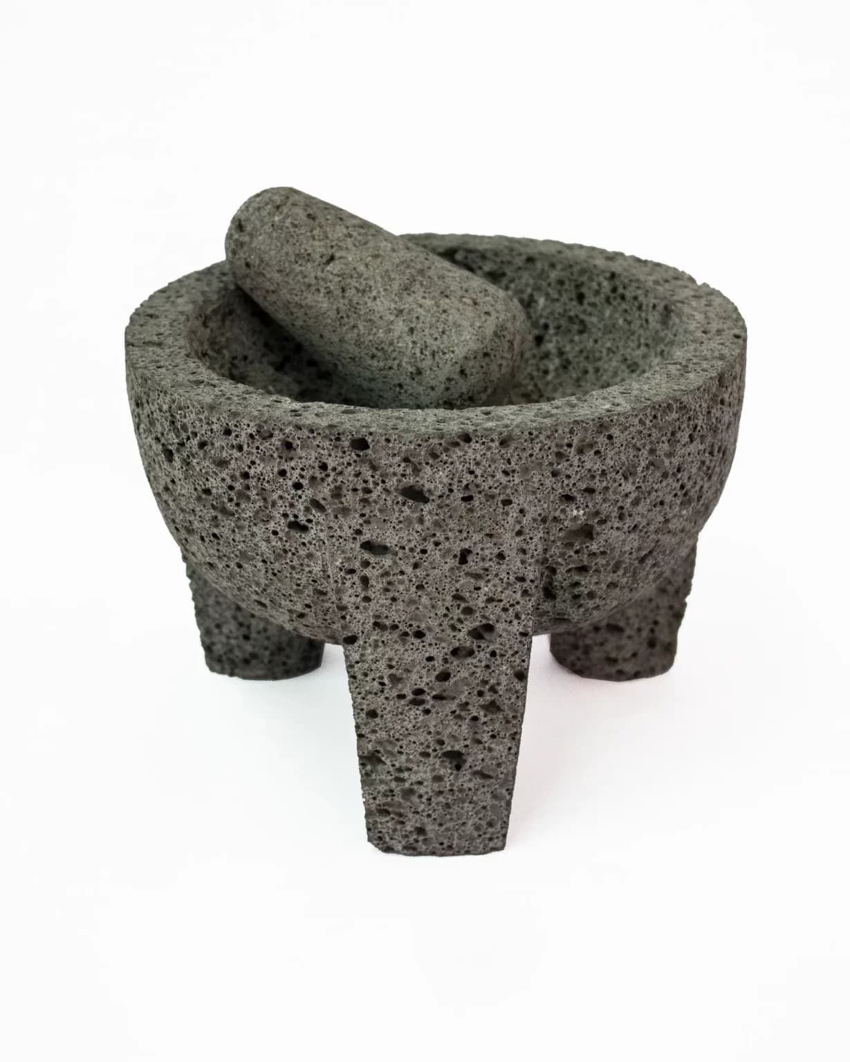 Molcajete de piedra volcánica